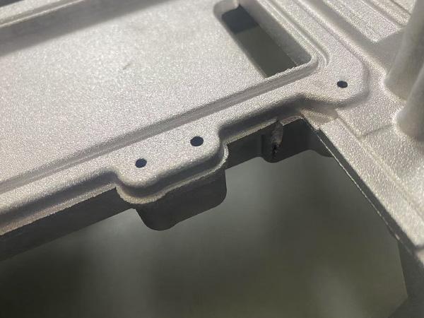 铸铝件切水口