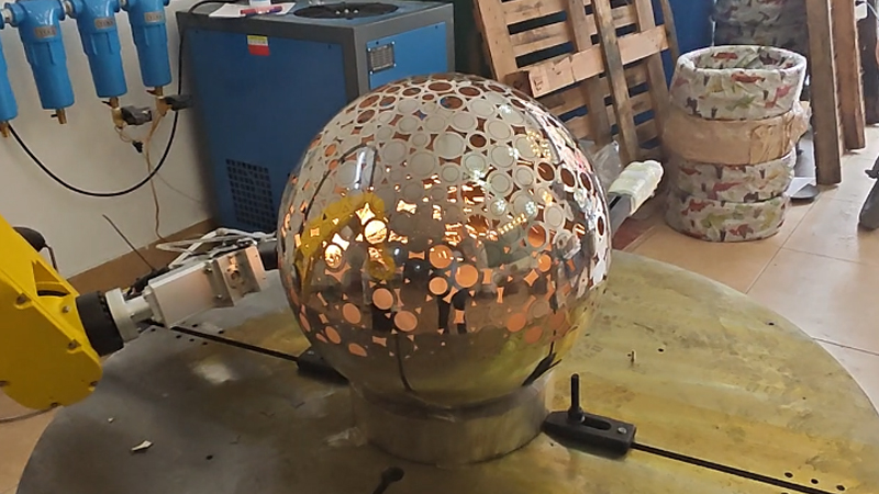 机器人三维激光切割机在工艺品制作中的应用